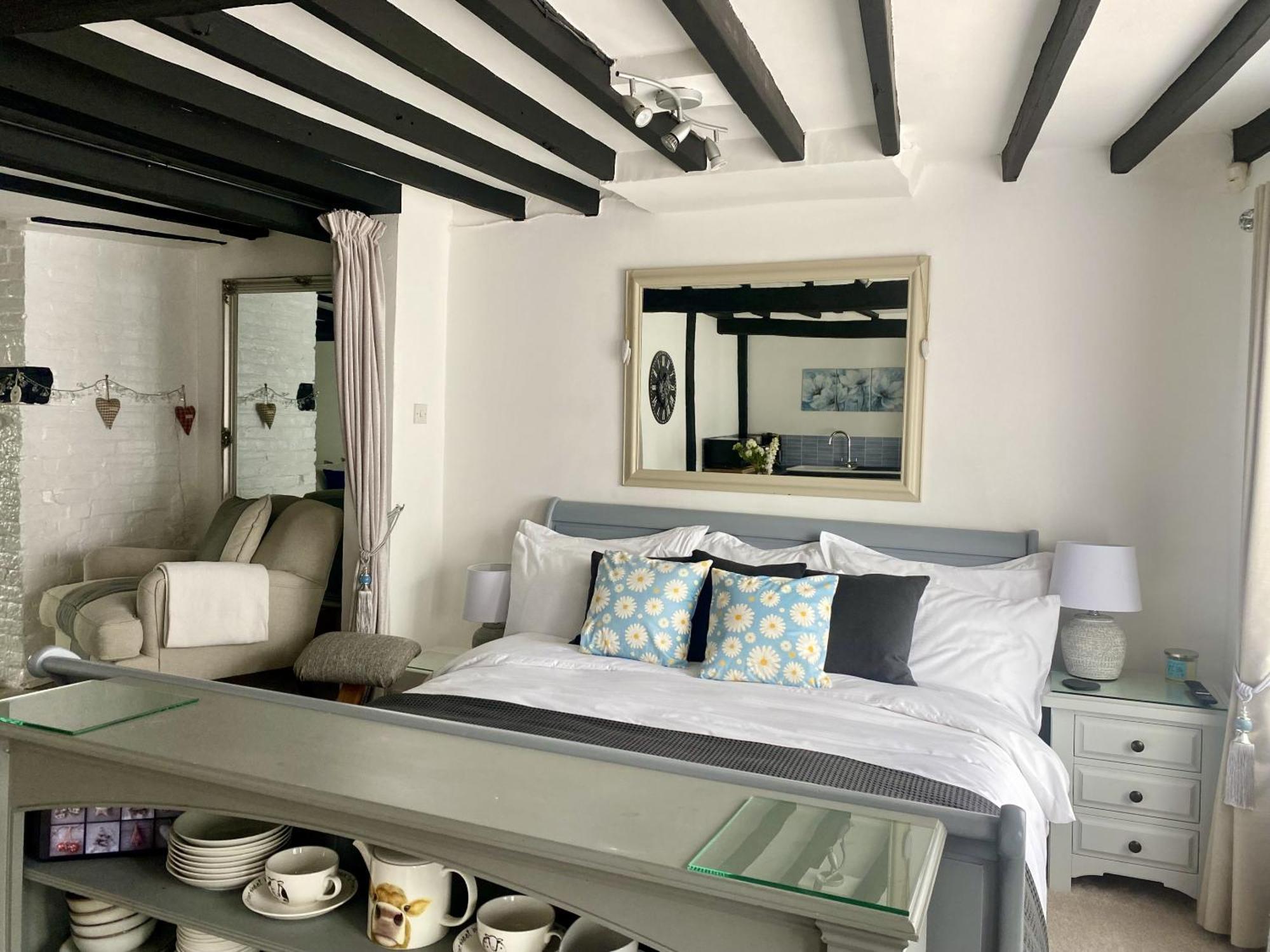 Chestnut Tree Cottage, 7 High Street อาร์ดิงลี ภายนอก รูปภาพ